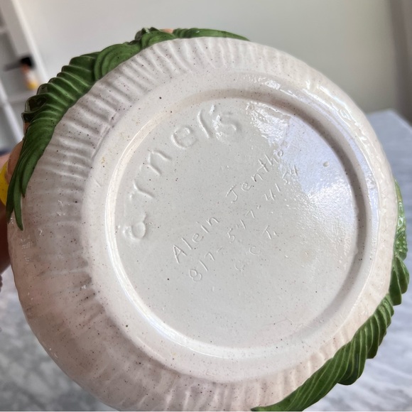 Vintage Pottery Mushroom by Arnel’s Jar with Lid 11” - Picture 6 of 8